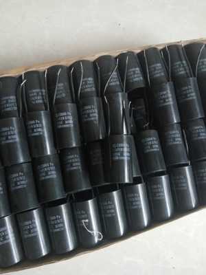 CBB60,2.5uf/500vac马达。电机电容中央空调风机风扇电容机器设备