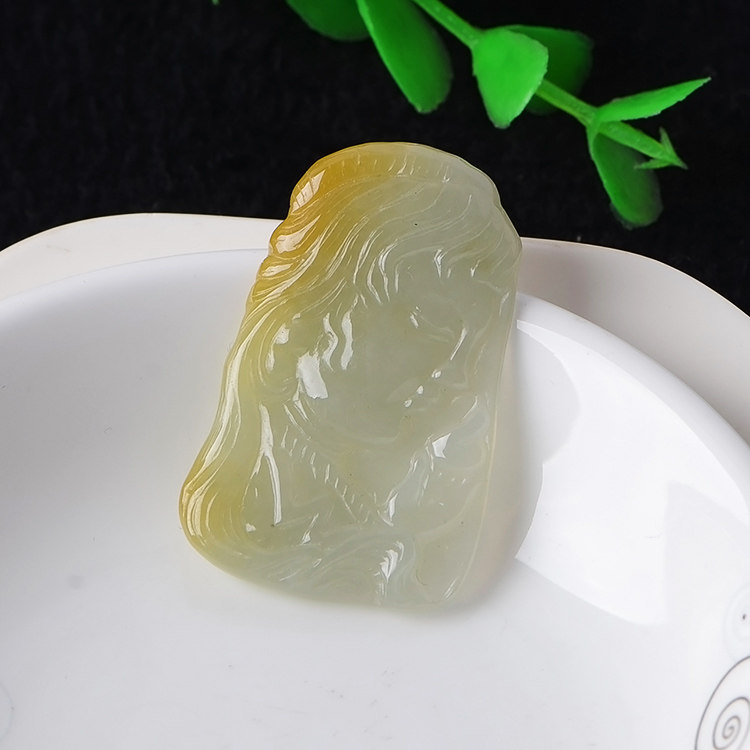 玉石寨玉器 保真老坑冰糯种黄翡翡翠吊坠a货美女头像玉坠送证正品