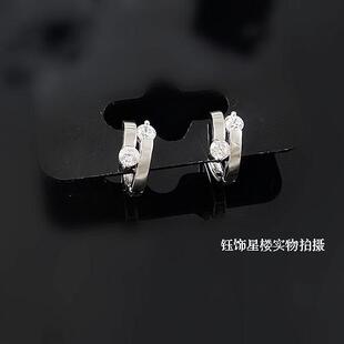 新款大特价银耳环 s925纯银镀白金立体镶两钻耳扣 秀气大方包耳圈