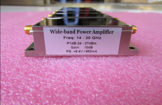 美国进口 14-20GHz 24-27dBm SMA 射频微波中功率放大器 质量包好，包能用 可提供详细测试图 工作频率：14-20GHz 增益: Typ 10dB 输出功率: 24-27dBm 工作电压：+8.4V / 电流大约：850mA 左右 功能，1：检波输出; 2：输出内置