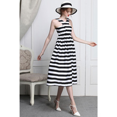 Retro black and white striped high-waisted doll dress Hepburn fluffy big umbrella elegant long skirt strap dress 9134