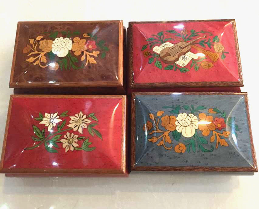 LEHMANSHI 나무 오르골 크리 에이 티브 선물 보석 상자 결혼식 발렌타인 데이 생일 선물 장식 뮤직 박스