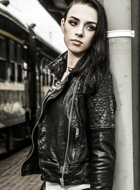 皮匠门 MEN+英国植鞣绵羊皮衣女夹克 修身机车显瘦复古LM1042A