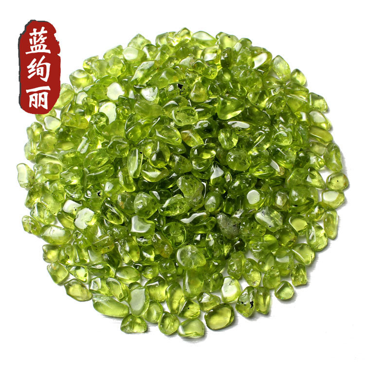 原石橄榄石绿色装饰材料图片