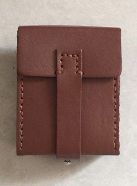 新品80式指北针皮盒正品