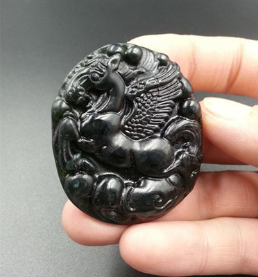 a货新疆生肖挂件和田墨玉