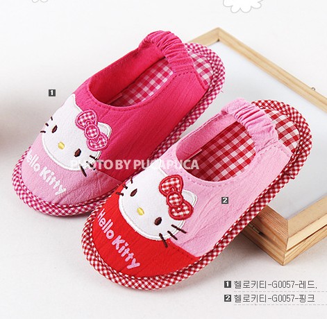 Pantoufles enfants en autre HELLO KITTY - Ref 1036454 Image 1