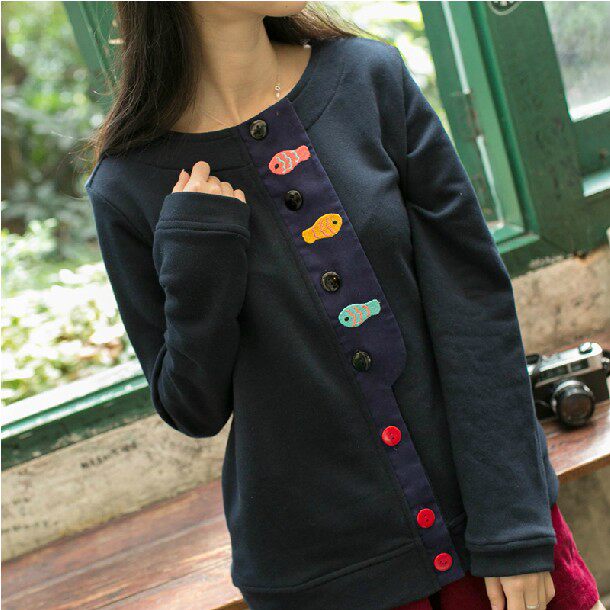 日系森女装学院风刺绣小鱼外套中学生全棉宽松圆领长袖卫衣秋冬装