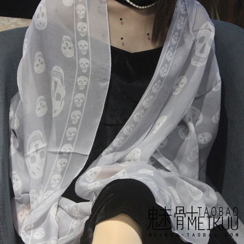 2026秋冬大牌欧美长款骷髅头丝巾女真丝骷髅头桑蚕丝围巾保暖披肩