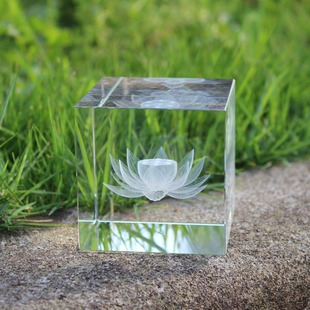 水晶莲花  水晶内雕定制 水晶底座水晶方体 水晶正方体 激光摆件