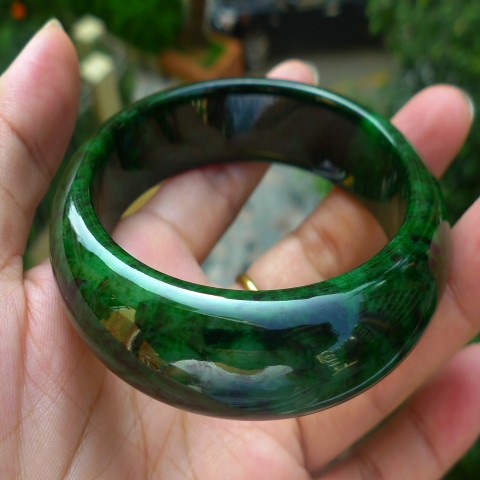 Genuine natural jade jade bracelet Myanmar a goods dark green womens jade Yang green floating flower jade bracelet Jewelry