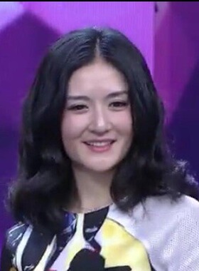 谢娜同款 黑色中分 中长卷发 时尚性感 假发