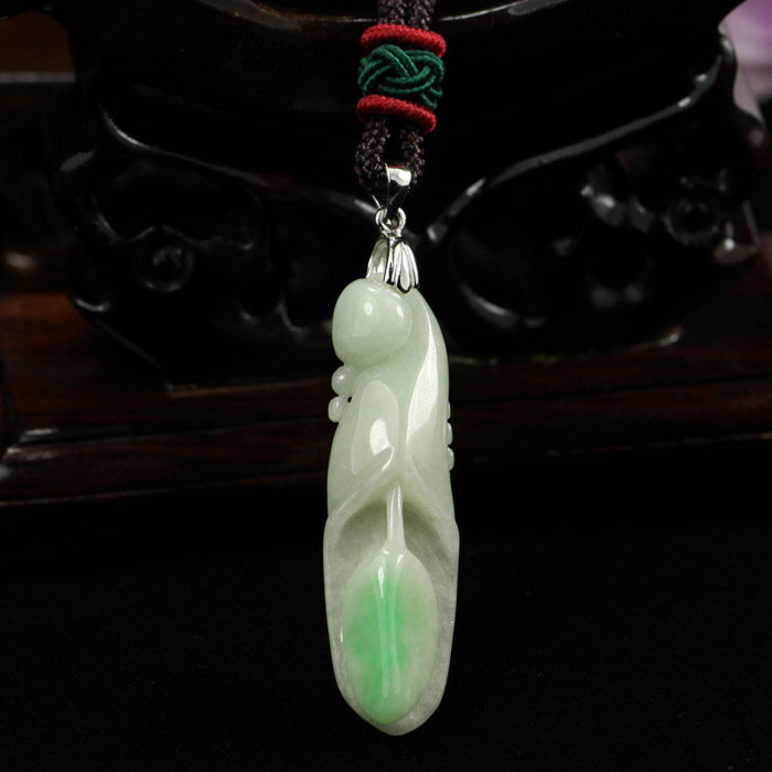 天然翡翠玉A货冰糯种浅绿阳绿色 冰清玉洁玉兰花开富贵吊坠带证书
