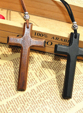 复古十字架项链木质情侣毛衣链