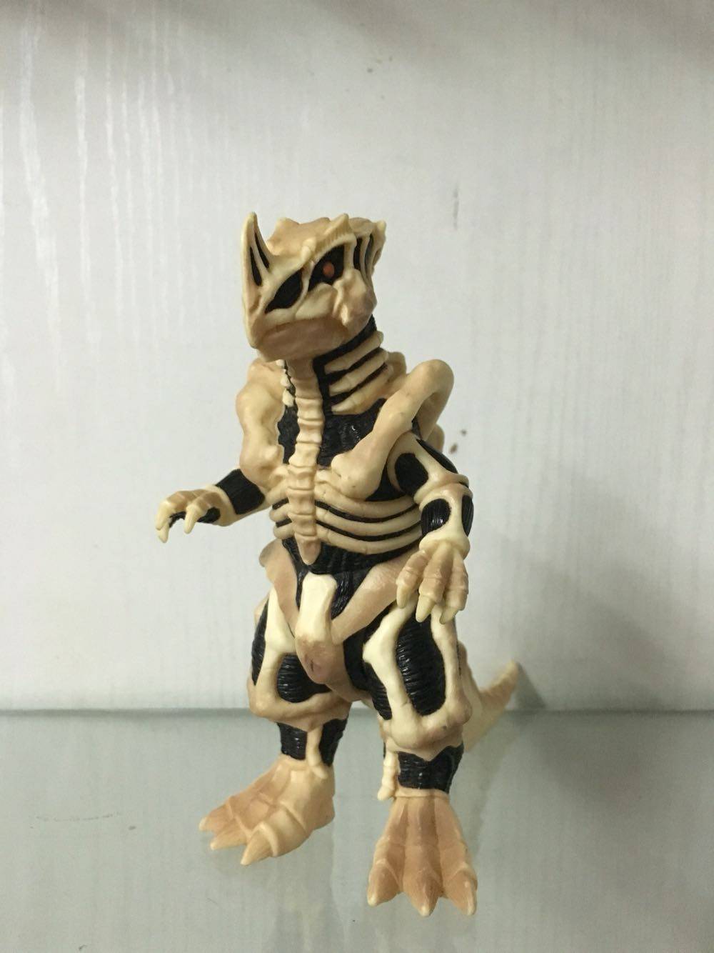 万代模型奥特曼怪兽软胶 高斯奥特曼骨骼恐龙 17cm系列