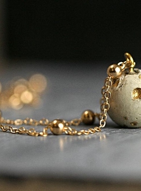 满月行星火山口月亮卫星项链