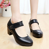 genuine leather Round Shallow mouth Women's Shoes Middle heel With crude Catwalk Model shoes Velcro Large Single shoes Middle and old age Mom shoes