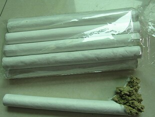 特制15 条 1白艾条2.3元