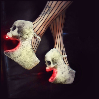 逼真骷髅形LED高跟低帮鞋