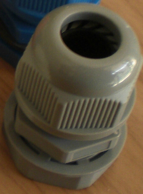 深灰色尼龙电缆接头连接器葛兰头PG9/11/13/16/20/24/32/36固定头