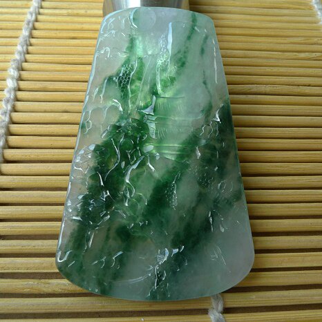 缅甸翡翠a货观音玉佛挂件精雕山水甲天下翡翠吊坠088