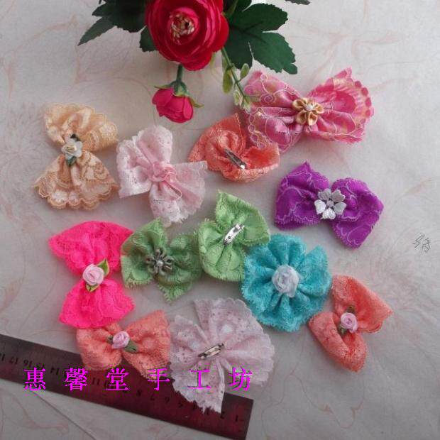 Broche femme en dentelle - Ref 1177446 Image 1