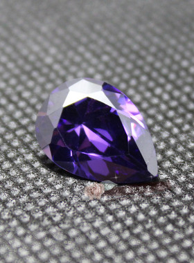 紫色锆石项链晚宴水钻宝石裸石紫锆批发水滴梨形甜美彩锆吊坠项链