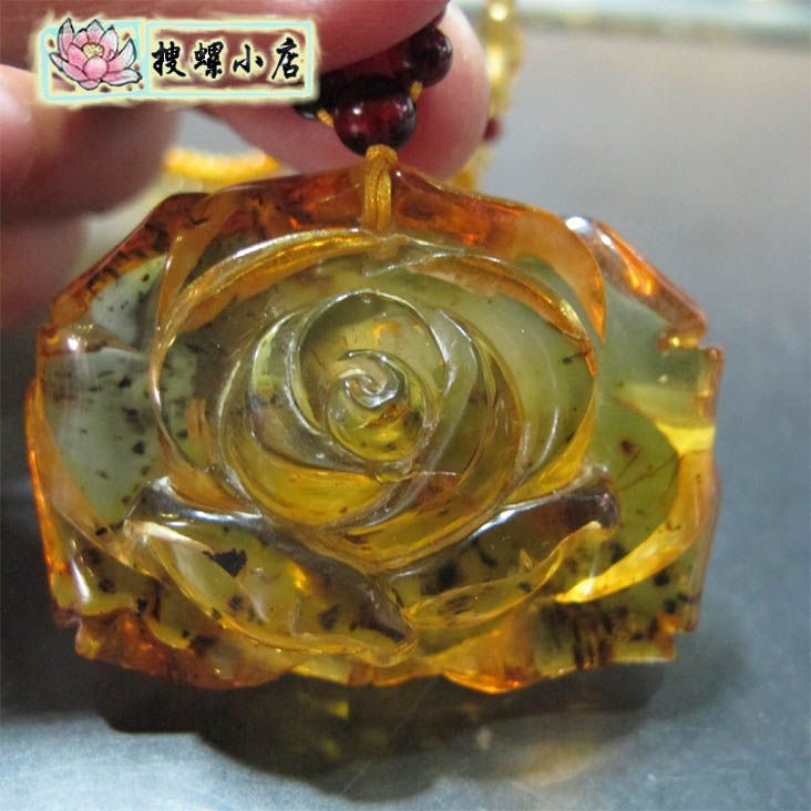 18.17克波罗的海天然虫珀 牡丹花吊坠