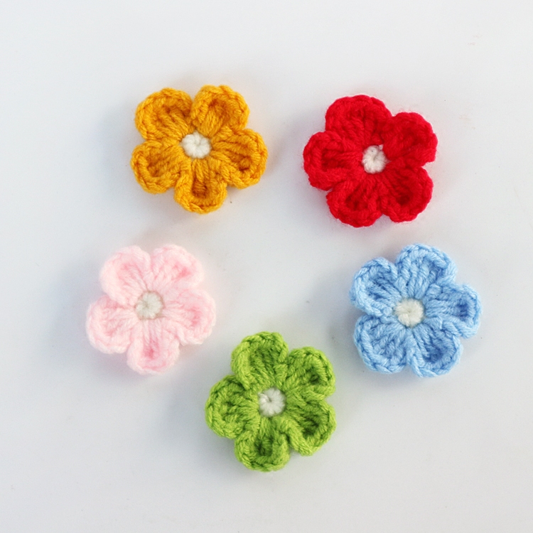 成品毛线花装饰手工diy衣服辅料手缝迷你小花片发饰材料可爱花朵