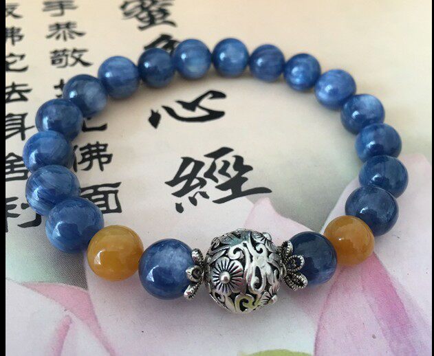 女士手链 橘子石紫冰银结印镶嵌进口原矿猫眼蓝绒绒晶