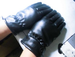 厂销大棉仿真皮纹理PU皮防寒保暖适合冷天骑车驾驶备手套批零