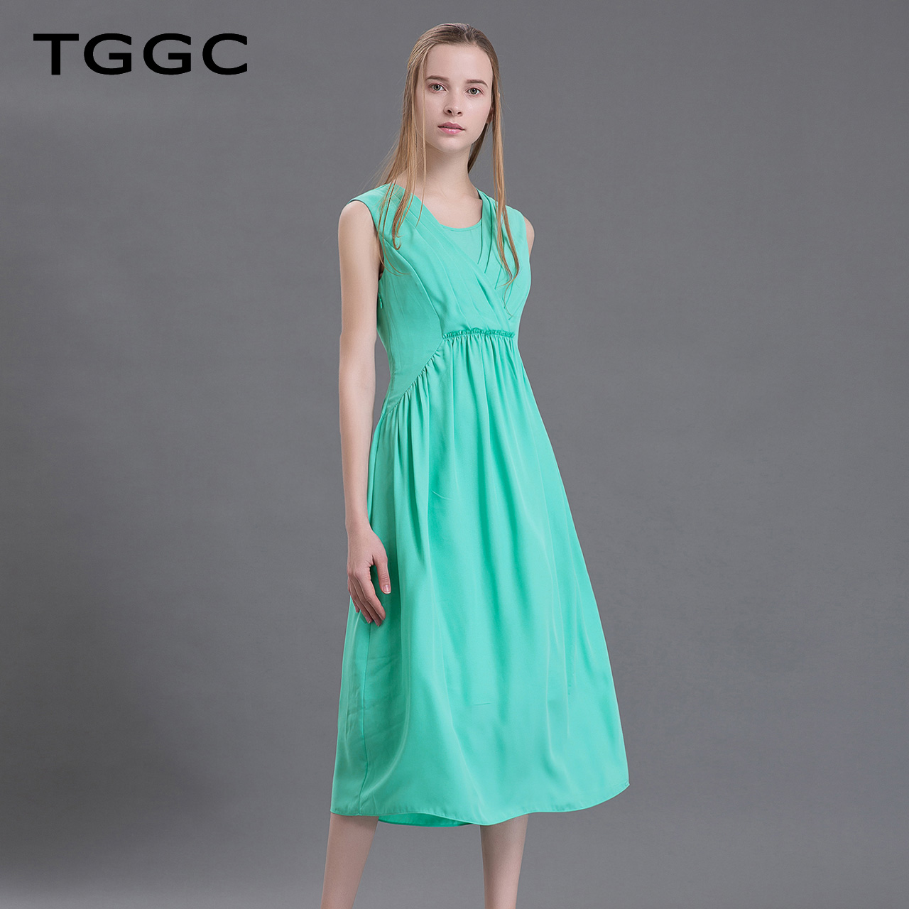 TGGC 2018ÄêÏÄ×° ÎÞÐäÐÞÉí¸ßÑü´¿É«ÆøÖÊÑ©·ÄÅ®ÏÔÊÝÁ¬ÒÂȹ F20355
