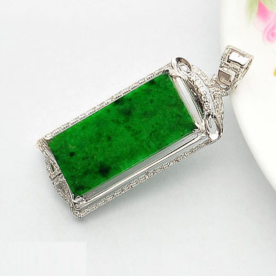 正品天然A货翡翠满绿18K玖瑰金镶玉吊坠满绿挂坠女款方牌白金项链