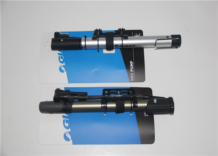 Pompe à vélo GIANT - Ref 2387402 Image 1