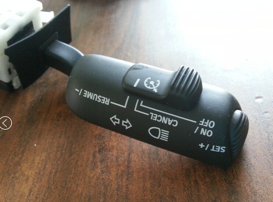 萨博绅宝9-5定速巡航转向灯开关方向灯开关总成  全新 纯原厂