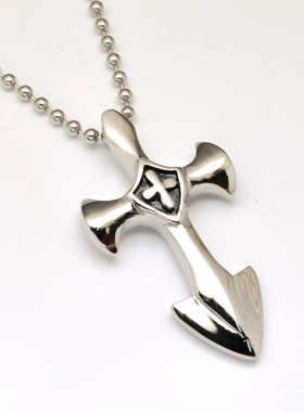 十字架钛钢时尚风不掉色吊坠项链