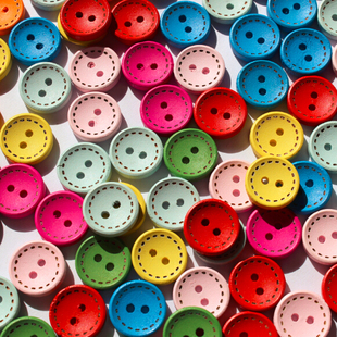 饰扣DIY童装 可爱虚线圆扣七色木制纽扣装 宝宝扣子100颗12元 包邮