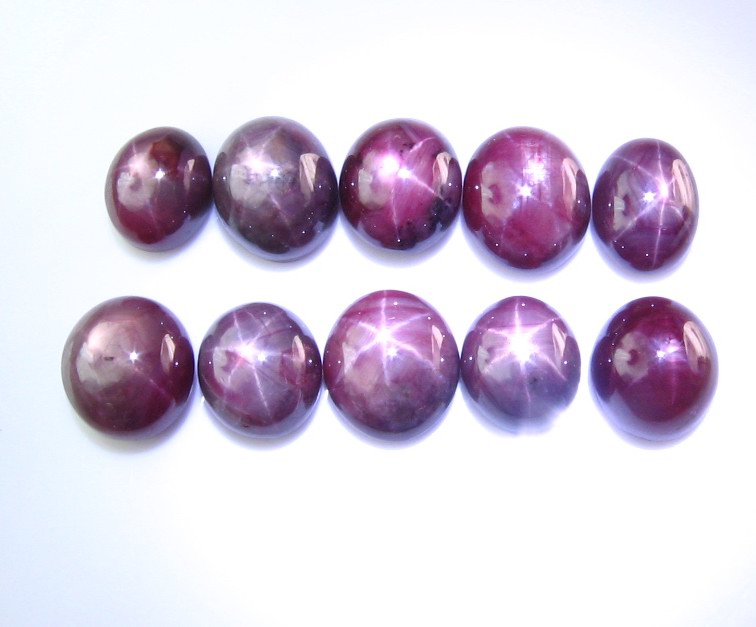 星光红宝石戒面星线清晰价格低廉