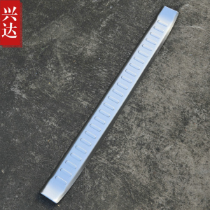 适用于2014-16款北汽银翔幻速S2不锈钢后备箱踏板 S2内置后护板