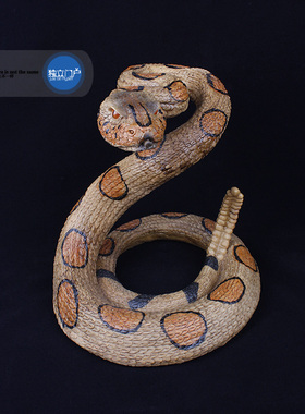 个性树脂仿真响尾蛇摆件