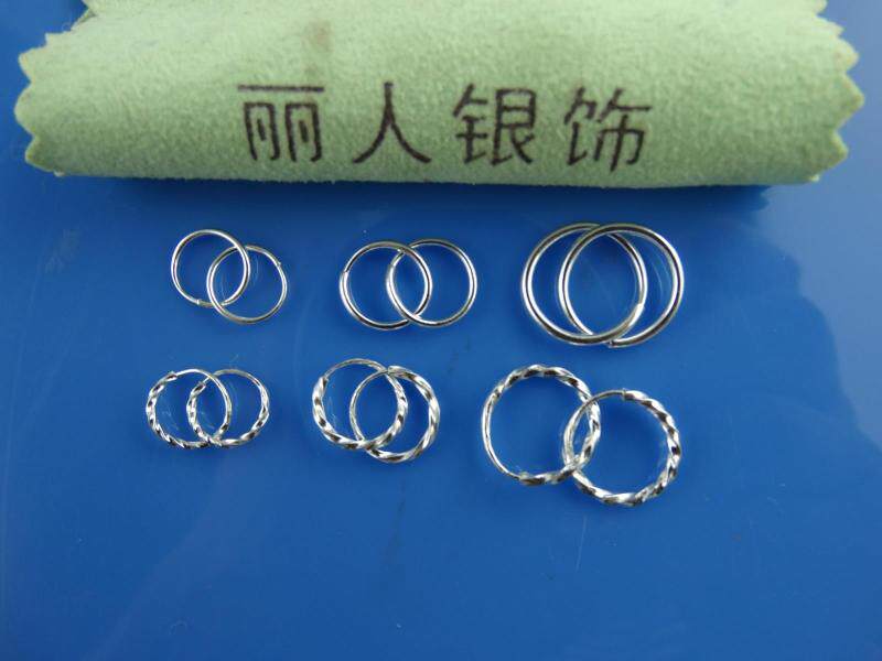 99足纯银耳骨圈耳环小耳圈光面银耳钉针耳棒防过敏养耳朵