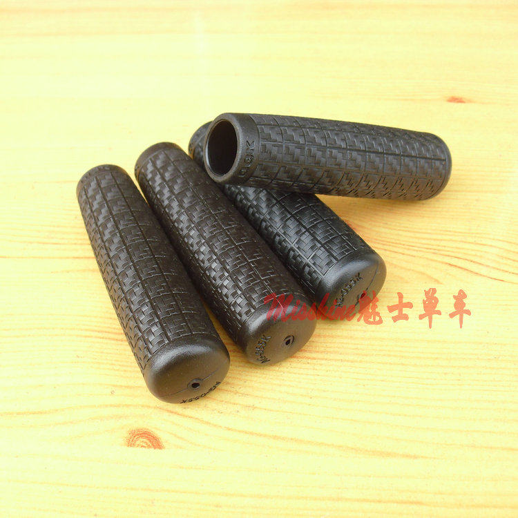 Poignées de vélo - Ref 2344151 Image 1