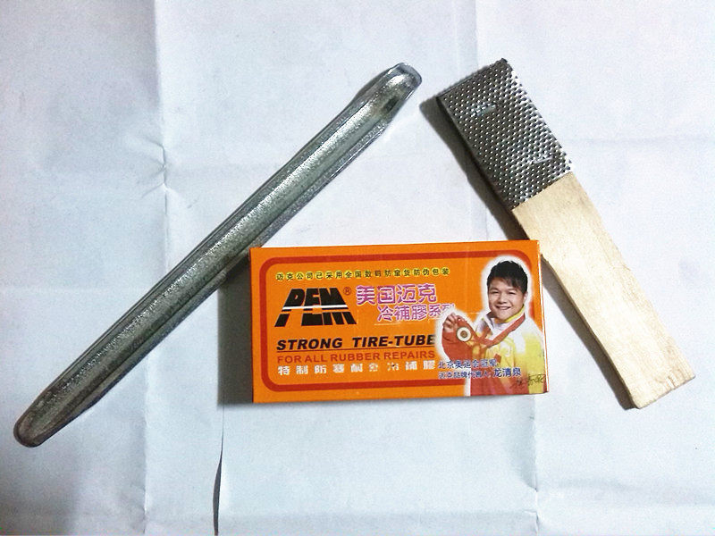 Kit de réparation vélo - Ref 2316456 Image 1