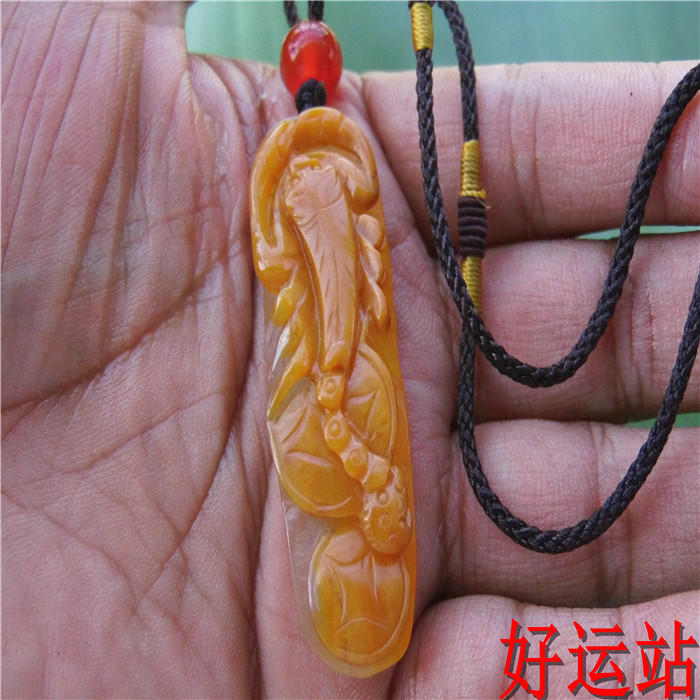 促销新款黄龙玉独霸天下挂件玉石吊坠玉佩手工玉坠珠宝首饰收藏品