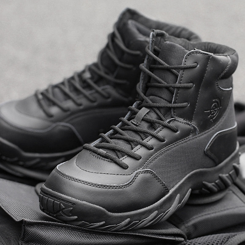 Bottes militaires pour homme C.Q.B - encapsulé - Ref 1397314 Image 1