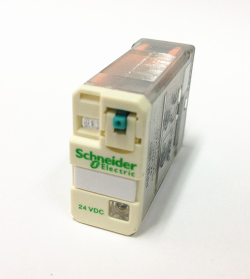 施耐德 小型继电器 RPM12BD 24VDC 带灯