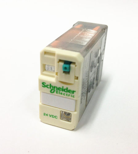 施耐德 小型继电器 RPM12BD 24VDC 带灯