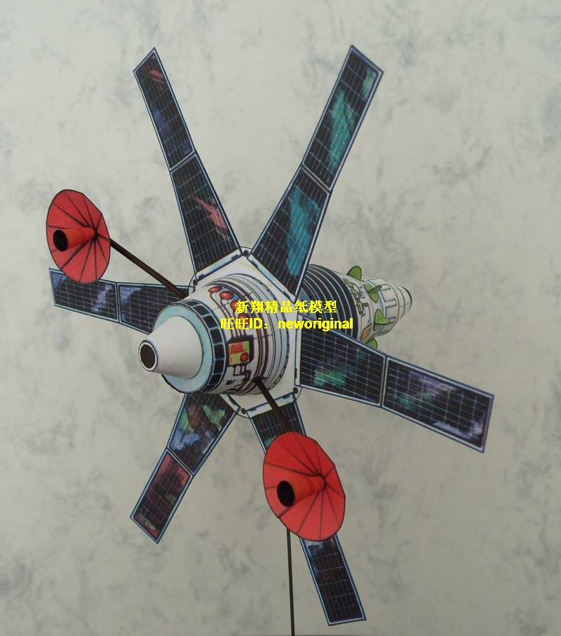 前苏联闪电卫星系统 通信卫星网络 指令舱 太空舱大比例 卫星模型