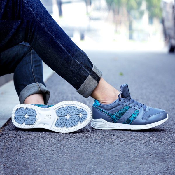 361度 男式休闲运动鞋 优惠券折后￥89包邮（￥139-50）3色可选