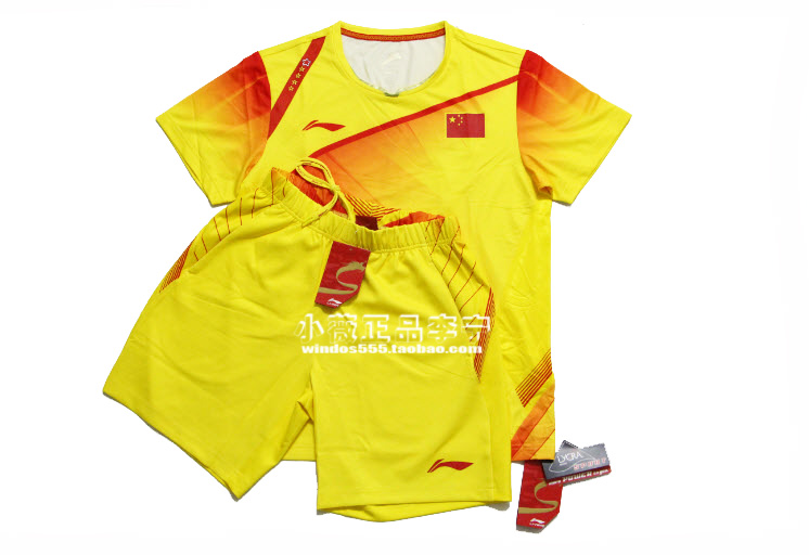 李宁正品cp国旗 男女款国家队羽毛球服球员版aqcg027-2 aayg407-1